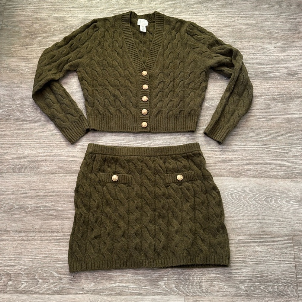 Skirt set